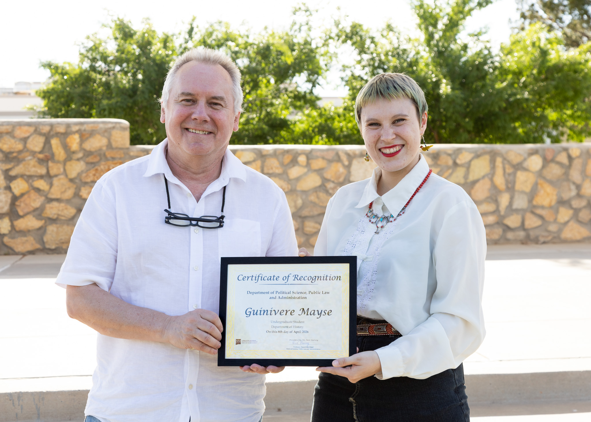 guinivere-mayse-wins-award